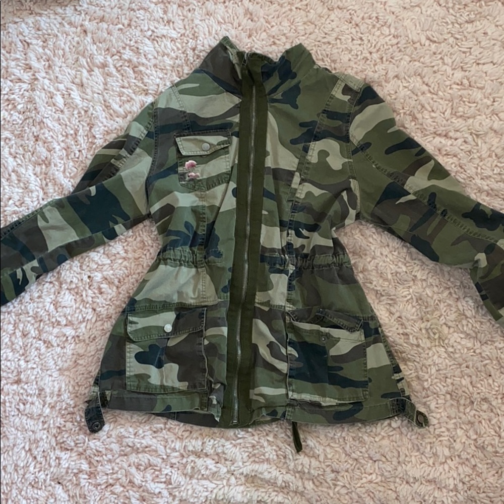 Camo Jacket with Flower Embroidery